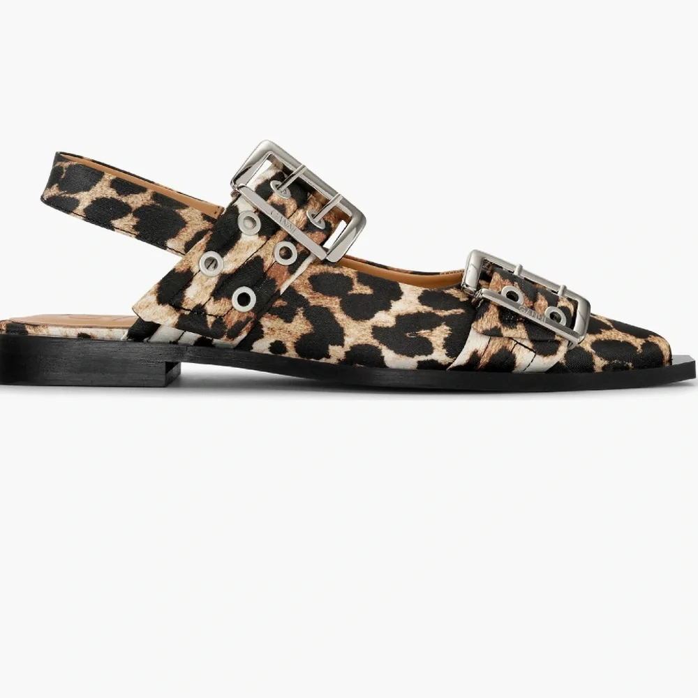 Ganni Leopard Print Buckle Slingback Flats - Picture 3 of 13